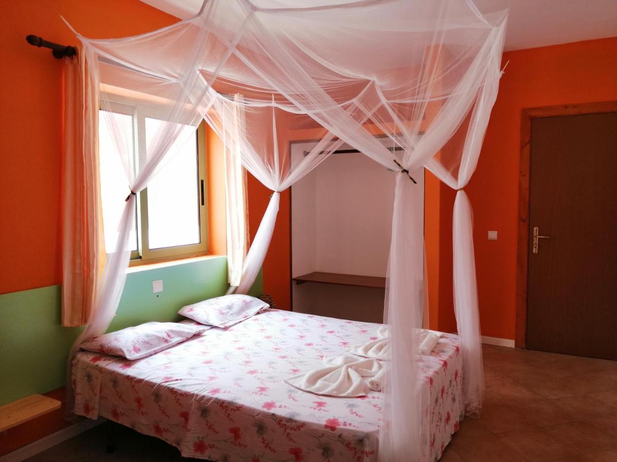 B&B Salinas Boa Vista Wifi Free Sal Rei Kültér fotó